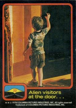 1978 Scanlens Close Encounters of the Third Kind #22 Alien visitors at the door... Front