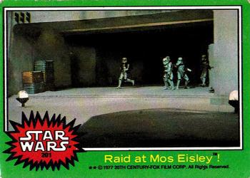 1977 Topps Star Wars #201 Raid at Mos Eisley! Front