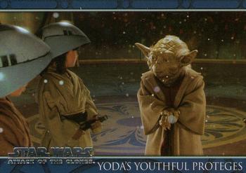 2002 Topps Star Wars: Attack of the Clones #46 Yoda's Youthful Protedges Front