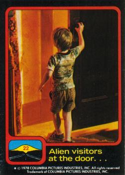 1978 Topps Close Encounters of the Third Kind #22 Alien visitors at the door... Front