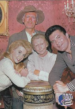 1998 Inkworks TV's Coolest Classics #26 The Beverly Hillbillies: A close-knit family Front