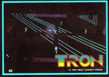 1982 Donruss Tron Movie #45 5 guys and discs Front