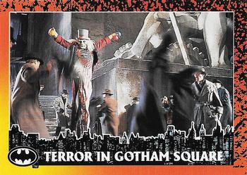 1992 O-Pee-Chee Batman Returns #19 Terror in Gotham Square Front