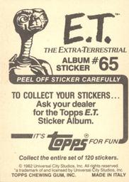 1982 Topps E.T. The Extraterrestrial Album Stickers #65 Family views window glow Back