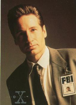 1996 Topps The X-Files Season Three #3 Mulder, Fox William Front
