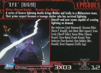 1996 Topps The X-Files Season Three #12 3X03 D.P.O. Back