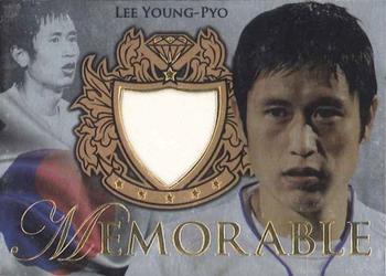 2011 Futera UNIQUE World Football - Memorable Silver #MEMS09 Young-Pyo Lee Front