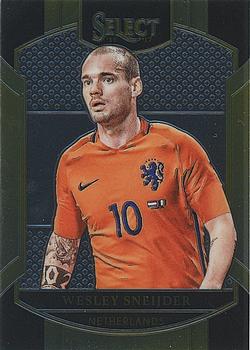 2016-17 Panini Select #41 Wesley Sneijder Front