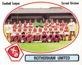 1981-82 Panini Football 82 (UK) #368 Team Group Front