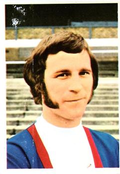 1974-75 FKS Wonderful World of Soccer Stars #58 Graham Winstanley Front
