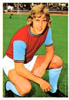 1974-75 FKS Wonderful World of Soccer Stars #305 Tommy Taylor Front