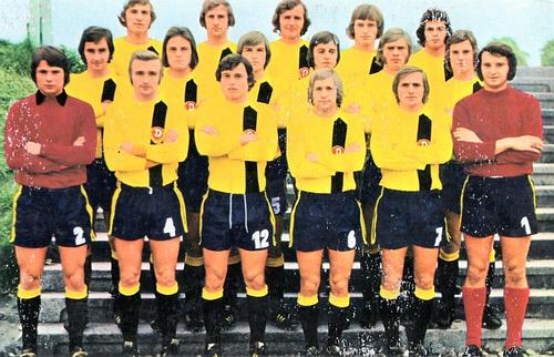 1975-76 FKS Euro Soccer Postcards #NNO Dynamo Dresden Front