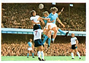 1976-77 FKS Soccer Stars #2 Derby County v. Manchester City Front