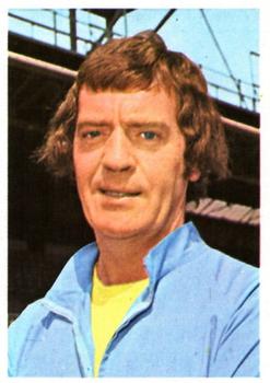 1976-77 FKS Soccer Stars #5 Lawrie McMenemy Front