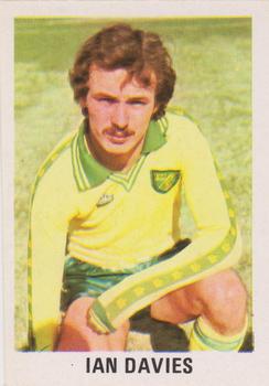 1979-80 FKS Publishers Soccer Stars 80 #197 Ian Davies Front