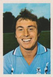1980-81 FKS Publishers Soccer-81 #68 Bobby McDonald Front