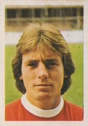 1981-82 FKS Publishers Soccer 82 #13 Steve Gatting Front