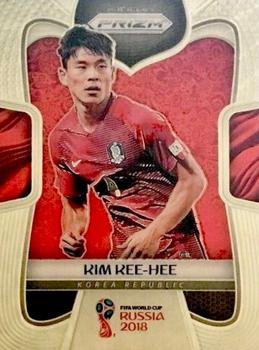 2018 Panini Prizm FIFA World Cup - Gold Power Prizm #188 Kee-hee Kim Front