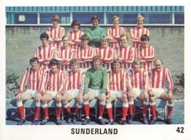 1970 The Sun Football Swap Cards #42 Team Photo Front