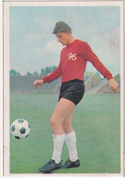 1965-66 Bergmann Fussball #77 Bodo Fuchs Front