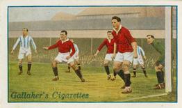 1928 Gallaher Ltd Footballers #17 Leeds United v Port Vale Front