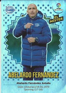 2018-19 Panini LaLiga Santander Este Stickers - Escudos & Entrenadores #2 Abelardo Fernandez Front