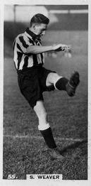 1934 J. A. Pattreiouex Footballers in Action #55 Sam Weaver Front
