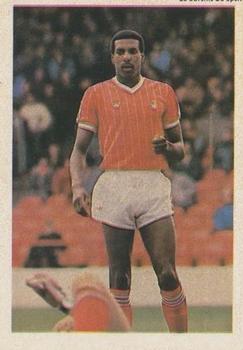1983-84 FKS Publishers Soccer Stars #157 Viv Anderson Front
