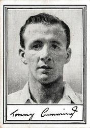1953 Barratt & Co. Famous Footballers (A1) #18 Tom Cummings Front
