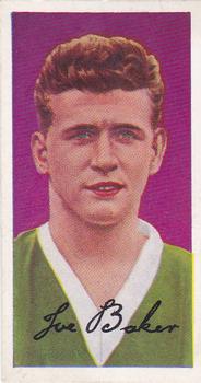 1961 Barratt & Co. Famous Footballers (A9) #26 Joe Baker Front