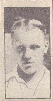 1950 Clifford Footballers #32 Bill Shankly Front