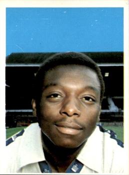 1980-81 Daily Star Football #269 Garth Crooks Front