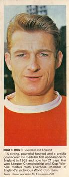 1967 Carr's Biscuits Sports Soccer Series #8 Roger Hunt Front