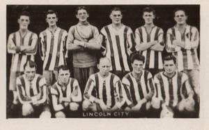 1922-23 Pluck Famous Football Teams #16 Lincoln City Front