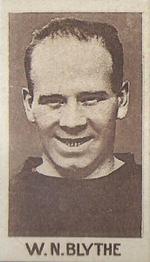 1927 Roche & Co. Ltd The Rising Sun Famous Footballers #31 Billy Blyth Front