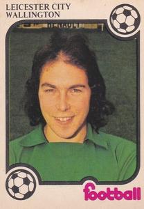 1975-76 Monty Gum Football Now #NNO Mark Wallington Front