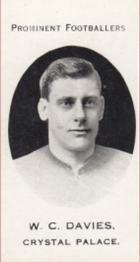 1913 Taddy & Co. Prominent Footballers Series 3 #NNO Billy Davies Front