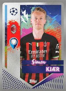 2022-23 Topps UEFA Champions League Sticker Collection #32 Simon Kjær Front