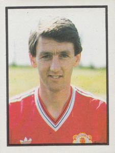 1987-88 Daily Mirror/Sunday Mirror Soccer 88 Stickers #125 Peter Davenport Front