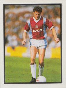 1987-88 Daily Mirror/Sunday Mirror Soccer 88 Stickers #279 Tommy McQueen Front
