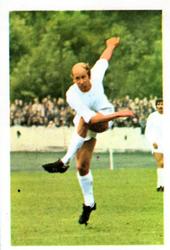 1973-74 FKS Wonderful World of Soccer Stars Stickers #R Bobby Charlton Front