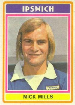 1976-77 Topps Footballer #8 Mick Mills Front