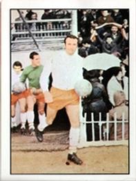 1971-72 Panini Football 72 #16 Jimmy Armfield Front