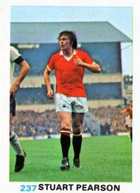 1977-78 FKS Publishers Soccer Stars #237 Stuart Pearson Front