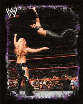2009 Topps WWE Rivals Spanish #131 Candice Michelle Front