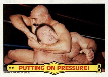 1985 Topps WWF Pro Wrestling Stars #32 Putting On Pressure! Front