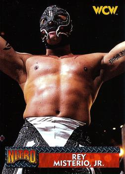 1999 Topps WCW/nWo Nitro #13 Rey Mysterio Front