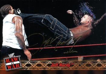 2001 Fleer WWF Raw Is War #29 Jeff Hardy  Front