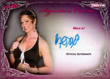 2009 TriStar TNA Knockouts - Signature Curves #KA9 Roxxi Front
