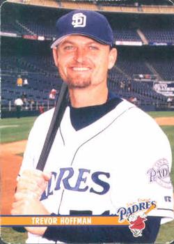 2002 Keebler San Diego Padres SGA #2 Trevor Hoffman Front